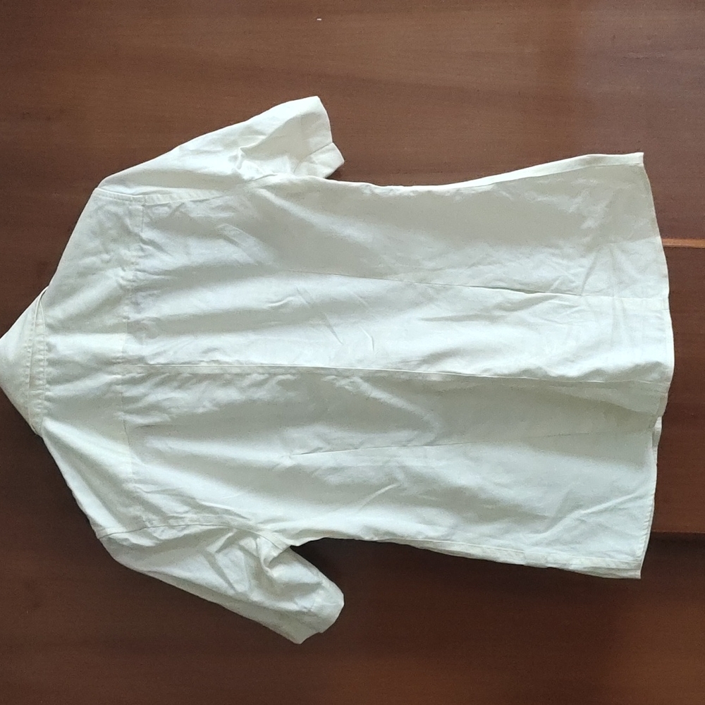 Banana republic premium quality shirt - Picture 8 of 10